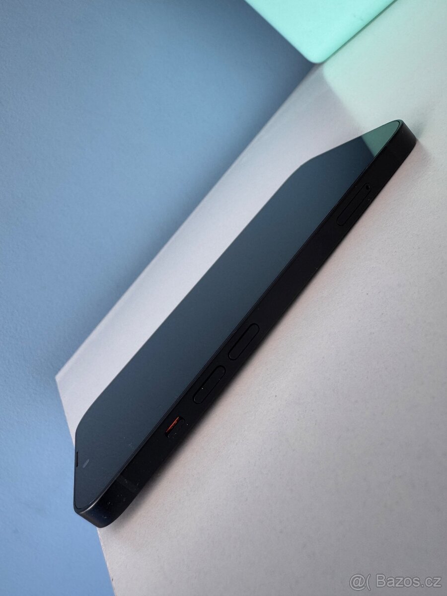 Prodám IPhone 13 128GB, Midnight - 3