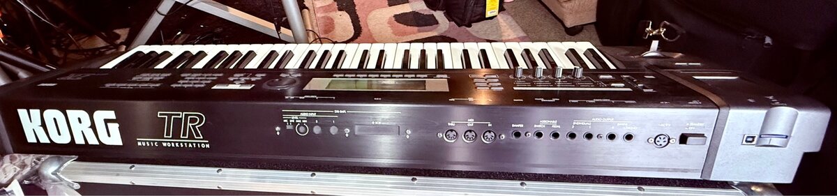 KORG TR 61 - 3