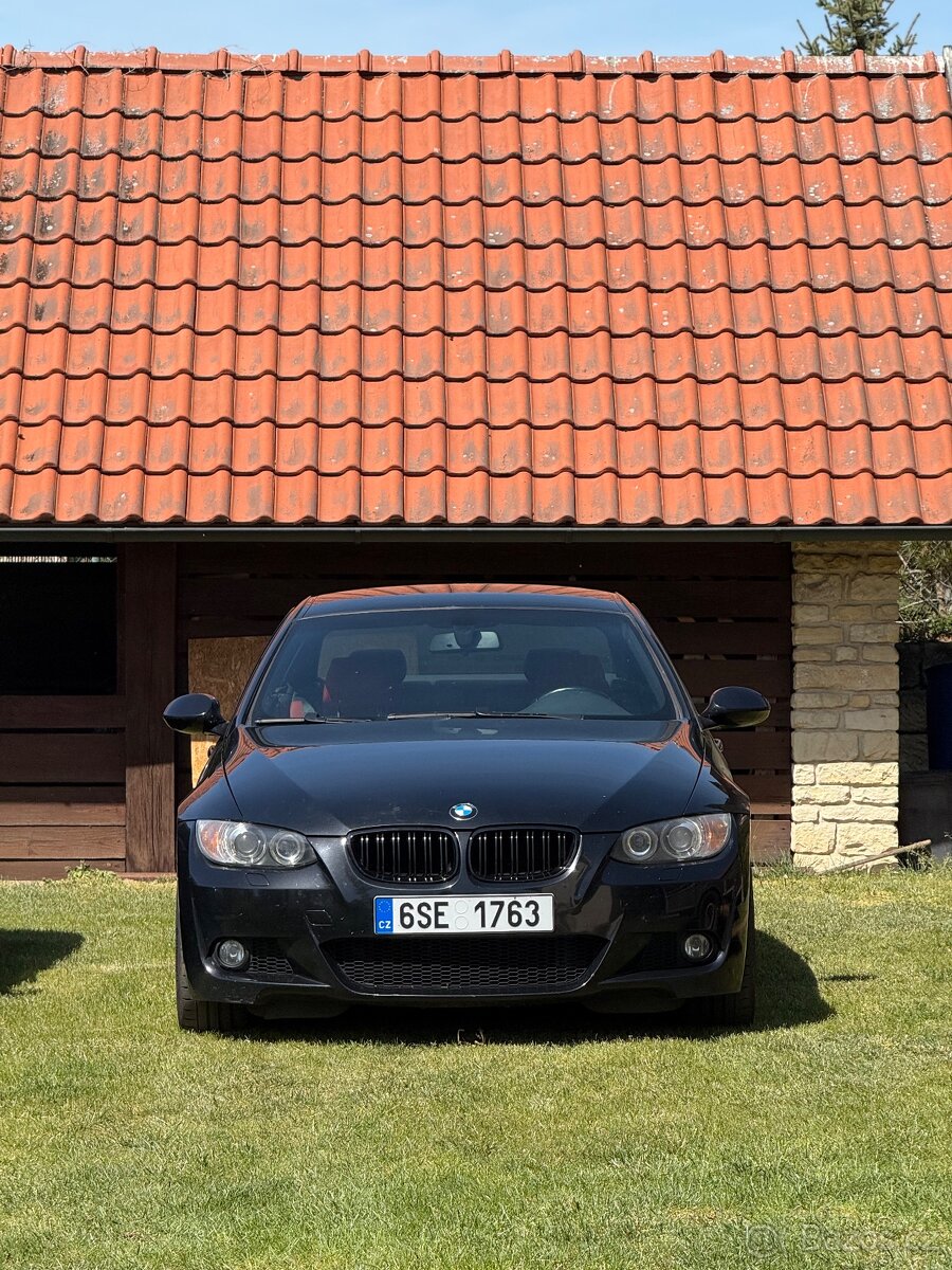 BMW E92 330i xDrive - 3