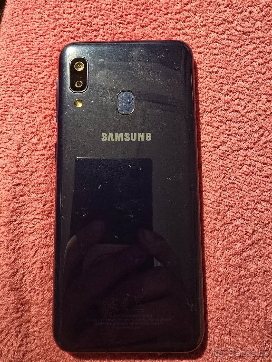 Samsung galaxy a20e - 3