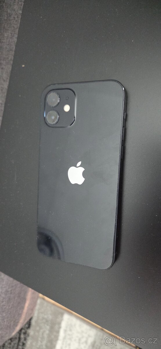 iPhone 12 - 3