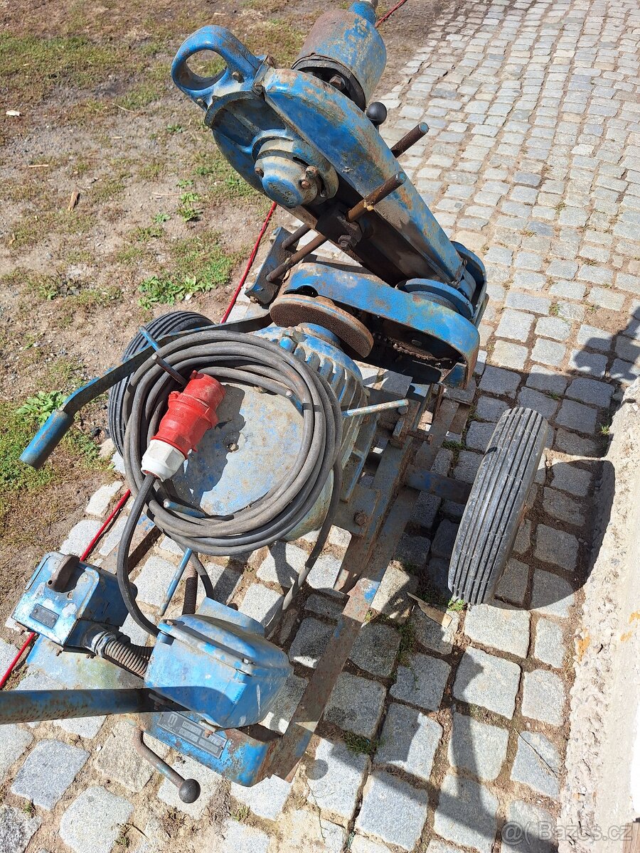 Zetor startovaci vozik - 3