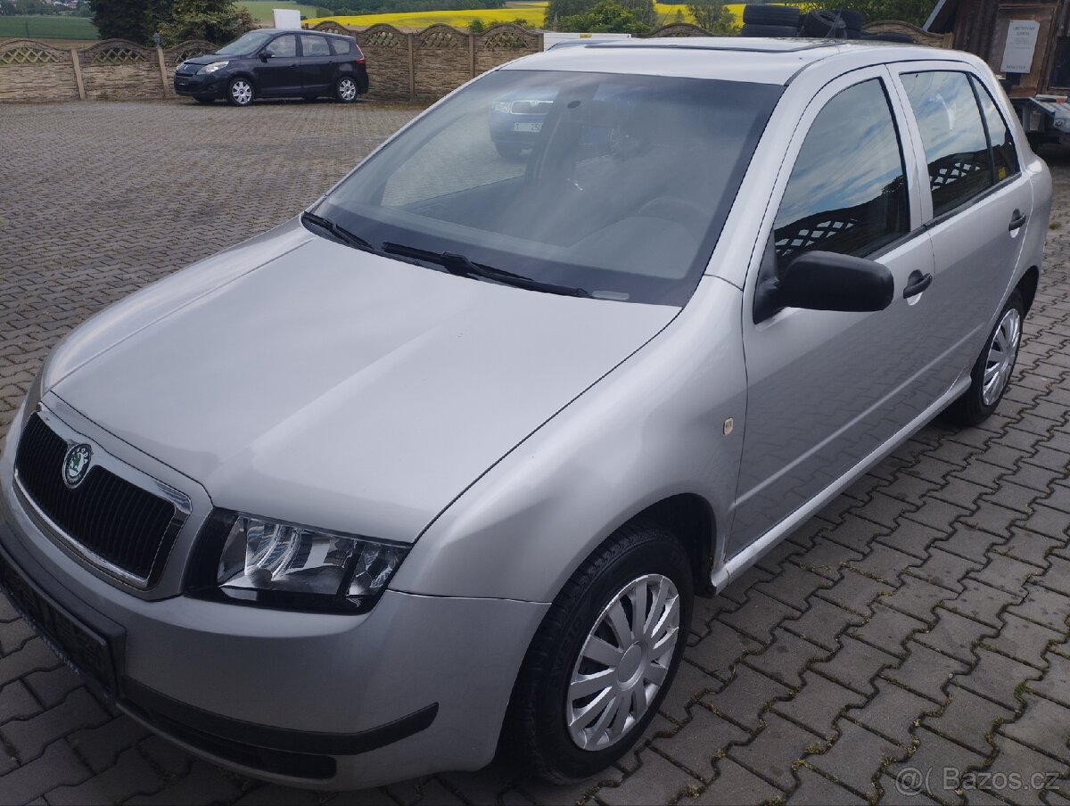 Škoda Fabia sedan - 3