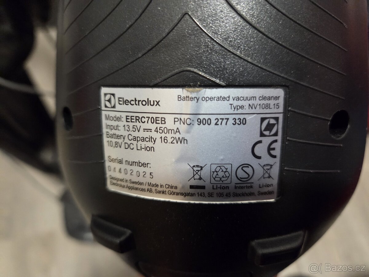 Tyčový vysavač Electrolux - 3