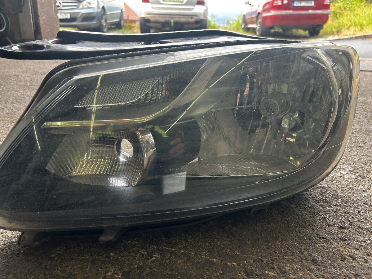 Levý blatník Vw Caddy - 3