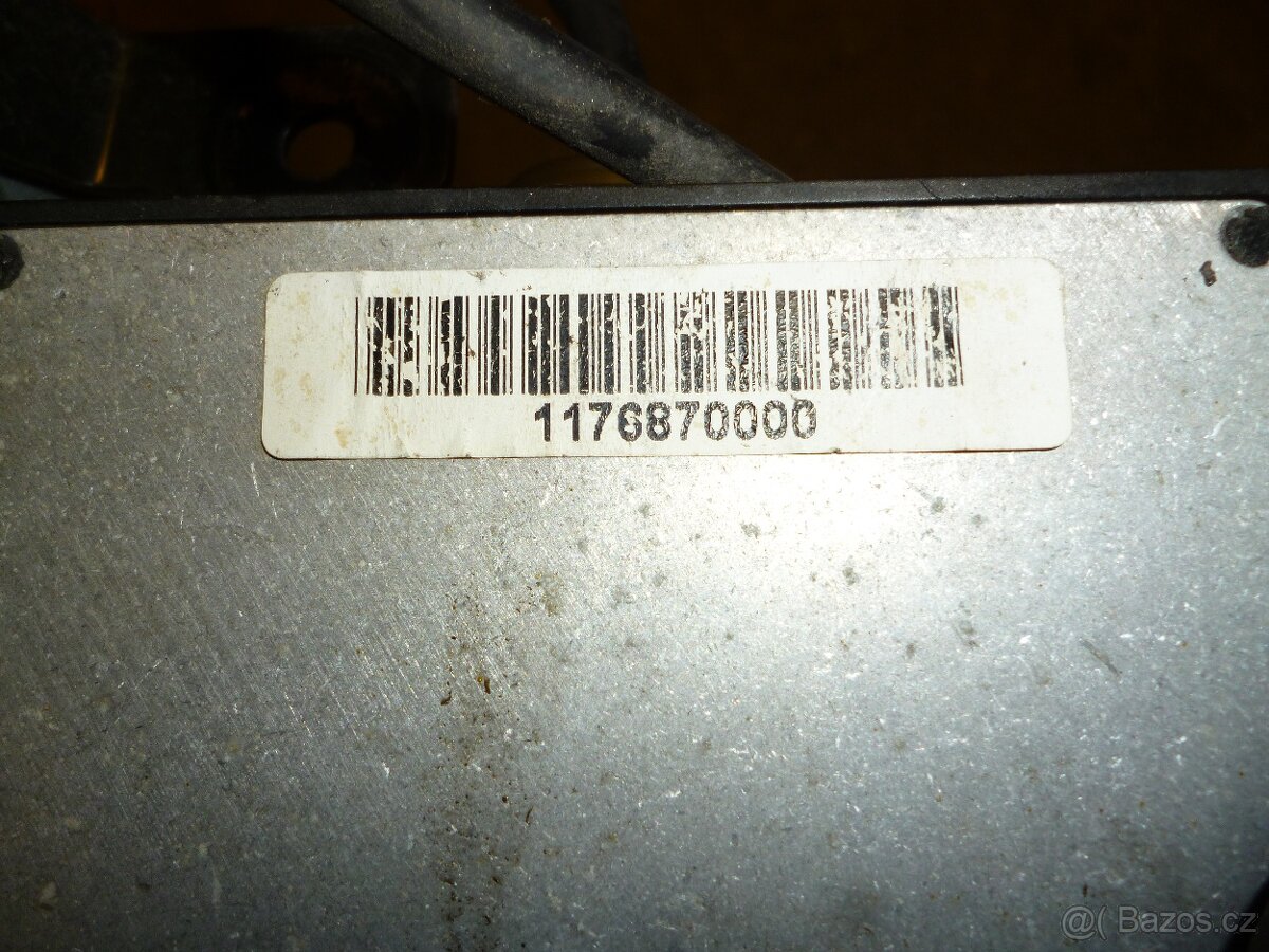 Peugeot Satelis 125, 250, 400, 500. Jednotka ABS. rok 2007 - 3