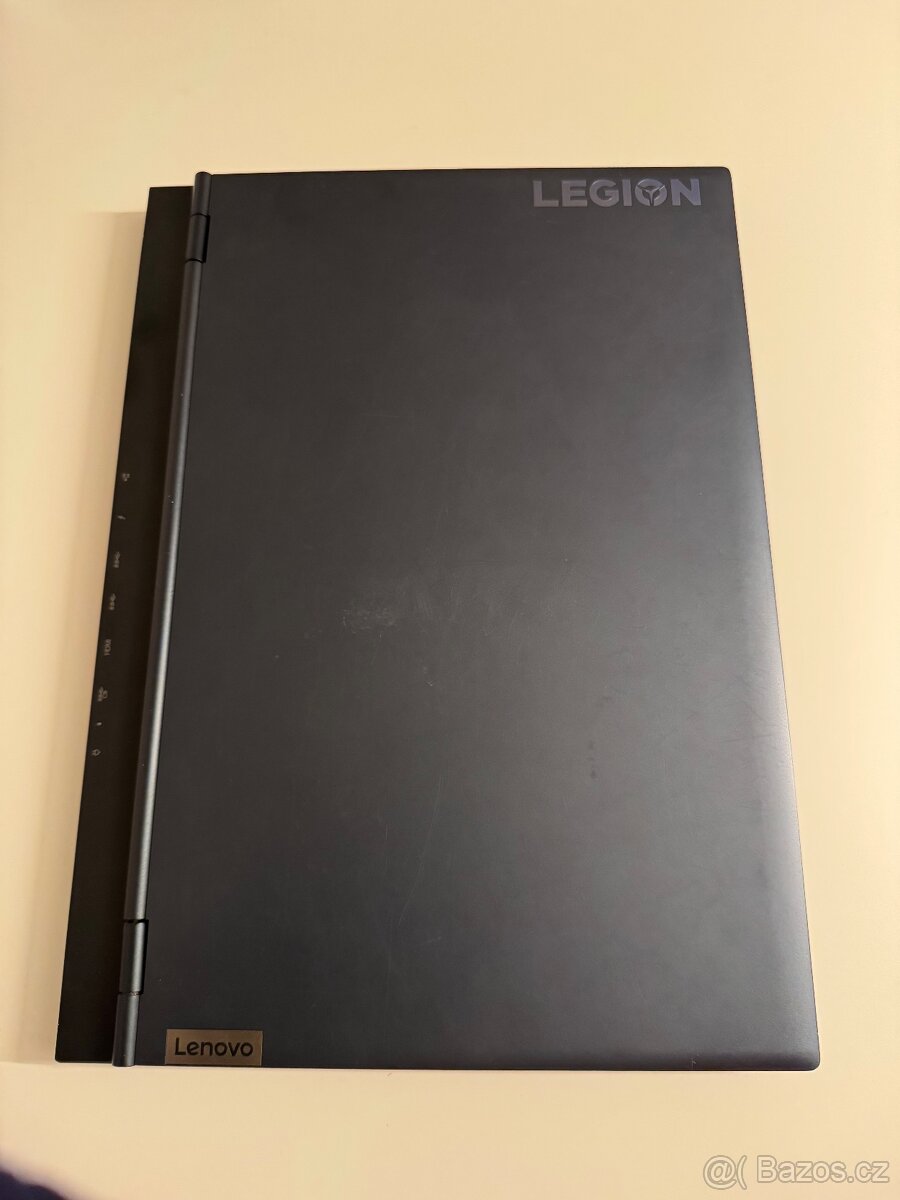Notebook Legion s nefunkční zvukovkou - 3