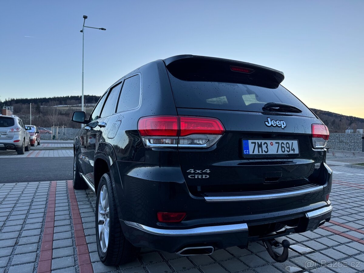 Jeep Grand Cherokee WK2 SUMMIT - 3