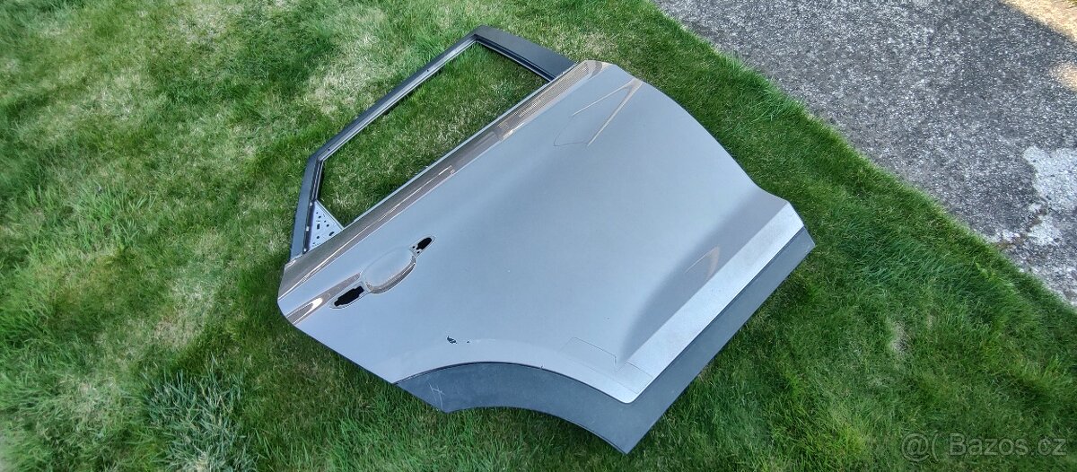 Hyundai Tucson 3 III 2015 - 2021 Prave zadni dvere - 3