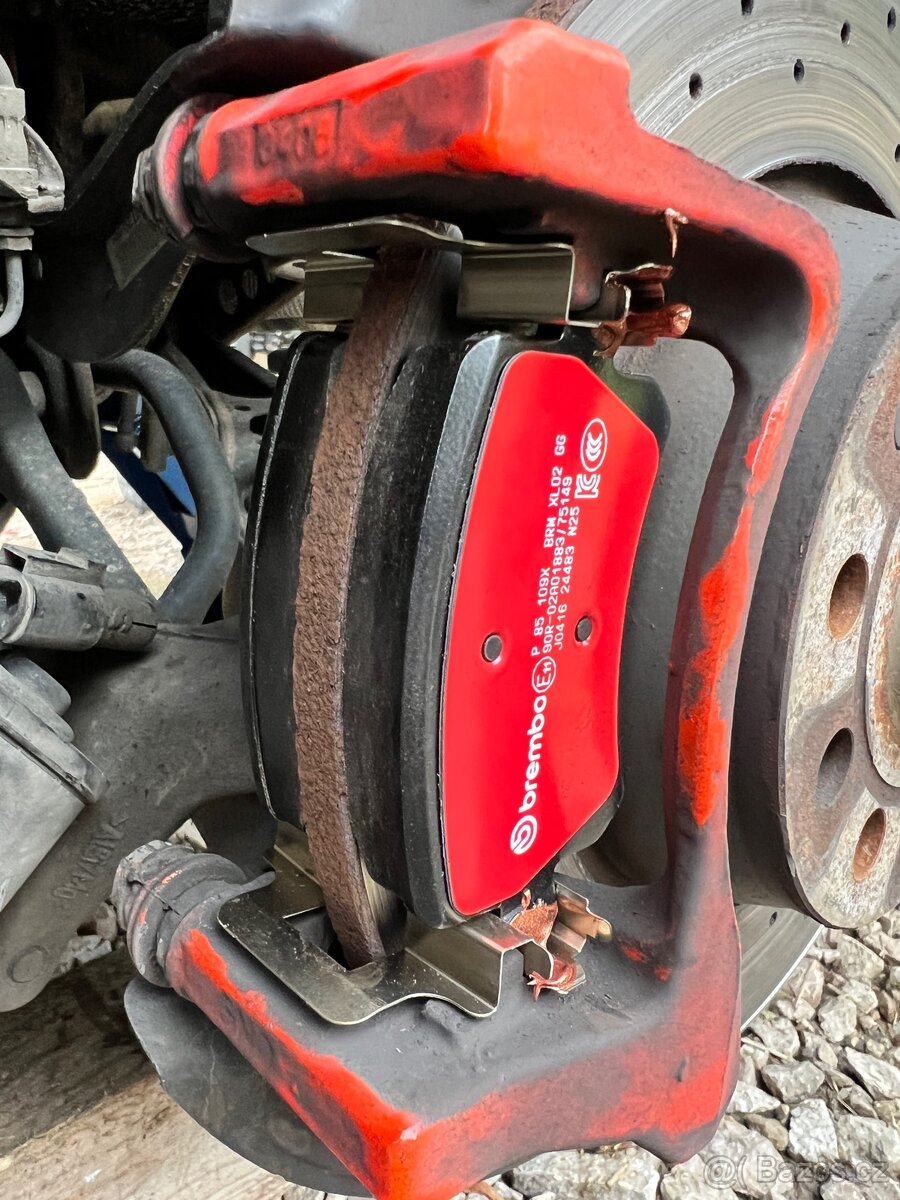 Brzdové destičky Brembo - 3