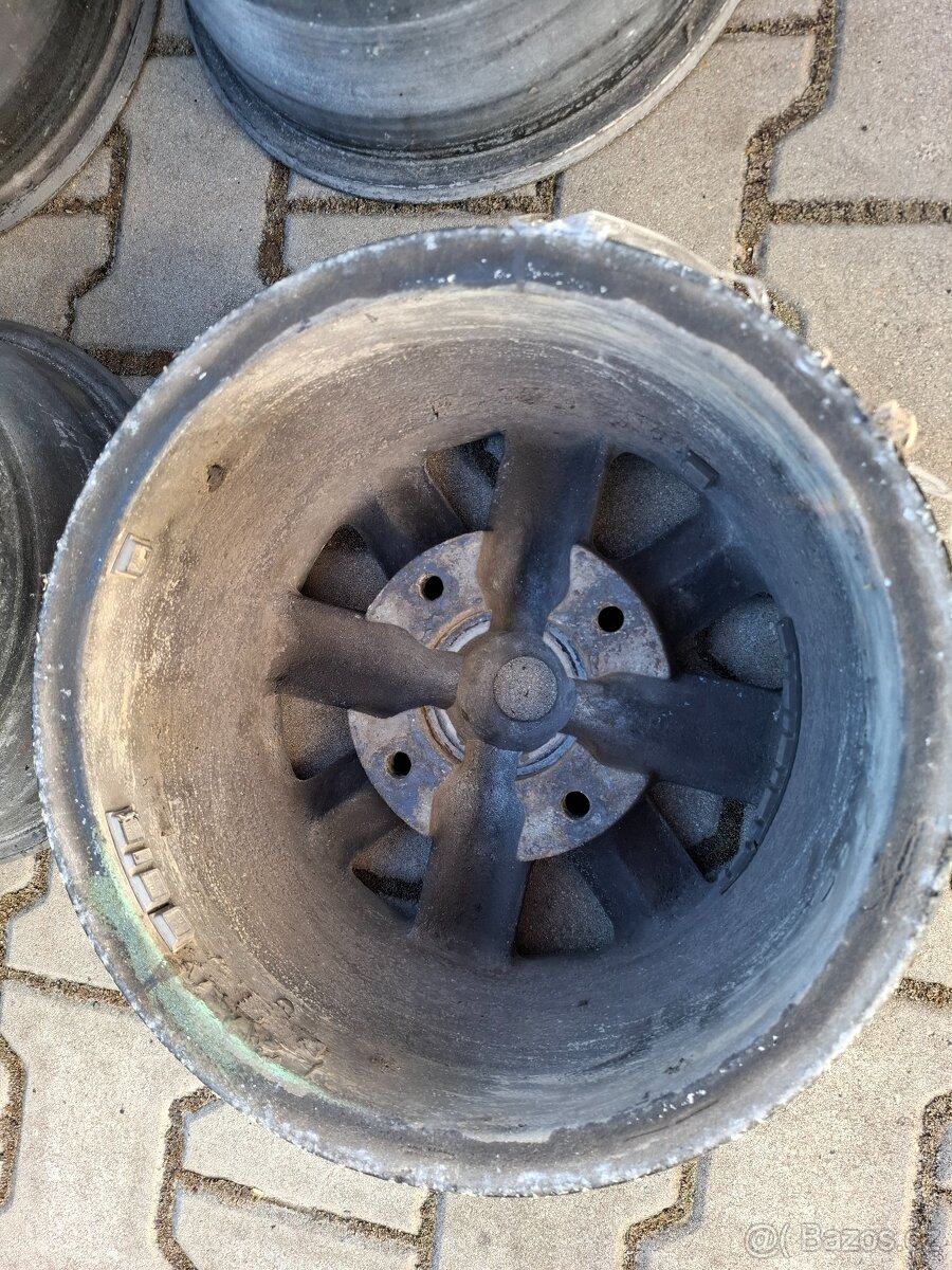 Elektronová kola na vozy škoda 120S 130LR Formula MTX - 3