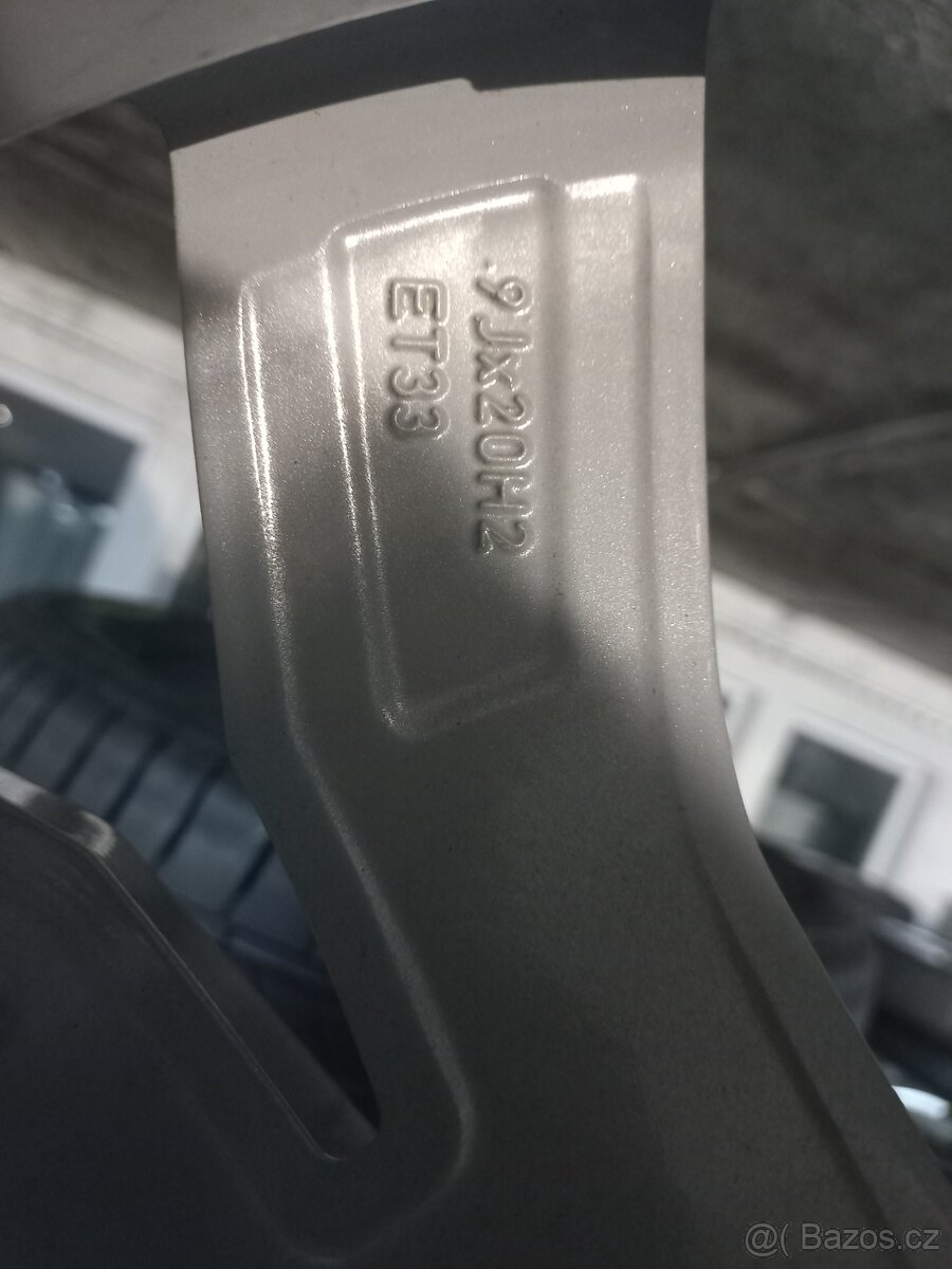 Originál alu VW Tuareg 20" - 3