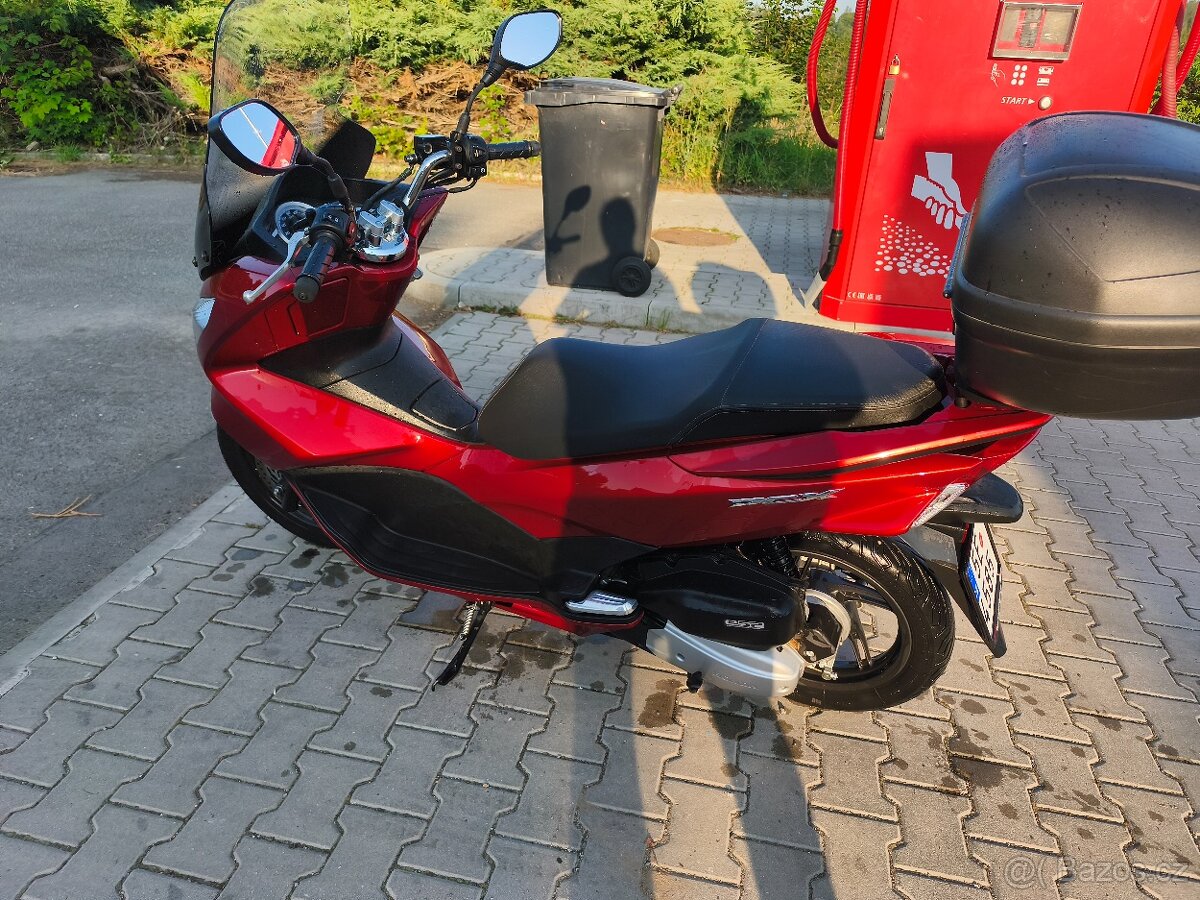 Honda PCX 125 top stav - 3