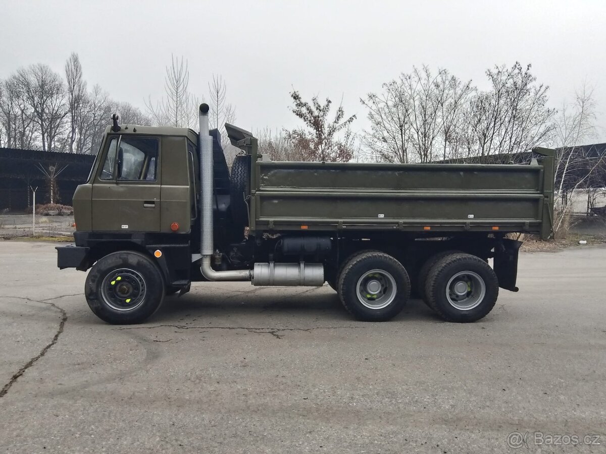 Tatra 815 T2 sklápěč - 3