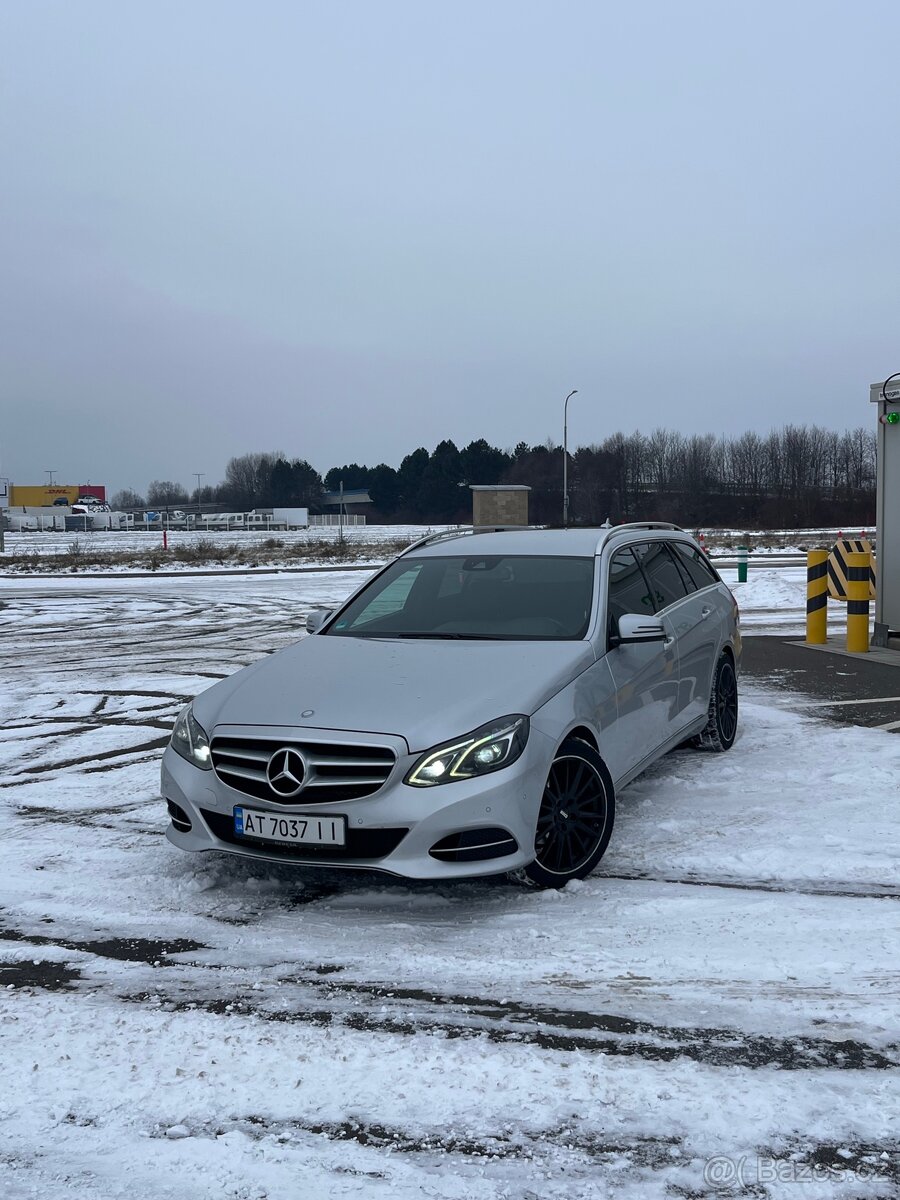Mercedes-Benz W212 - 3