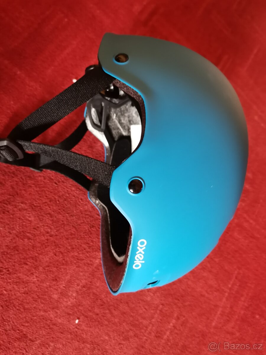 Přilba na koloběžku - 3