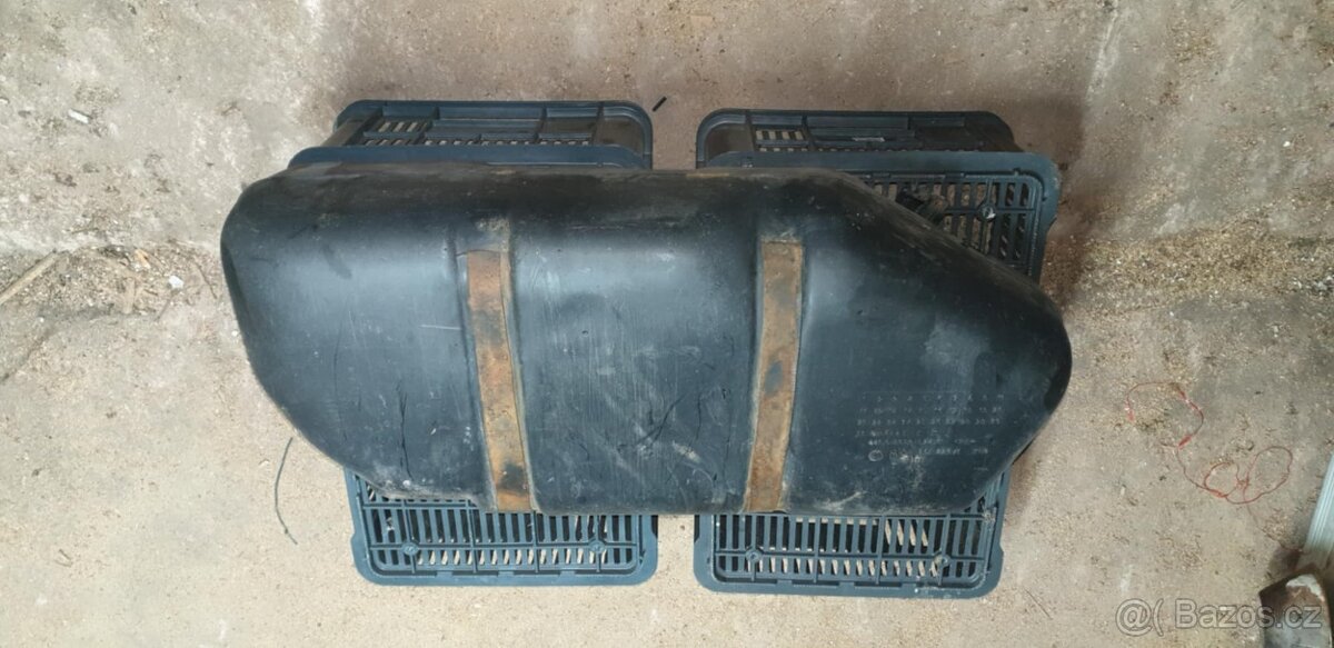 Palivová nádrž Škoda Felicia Favorit Forman - 3