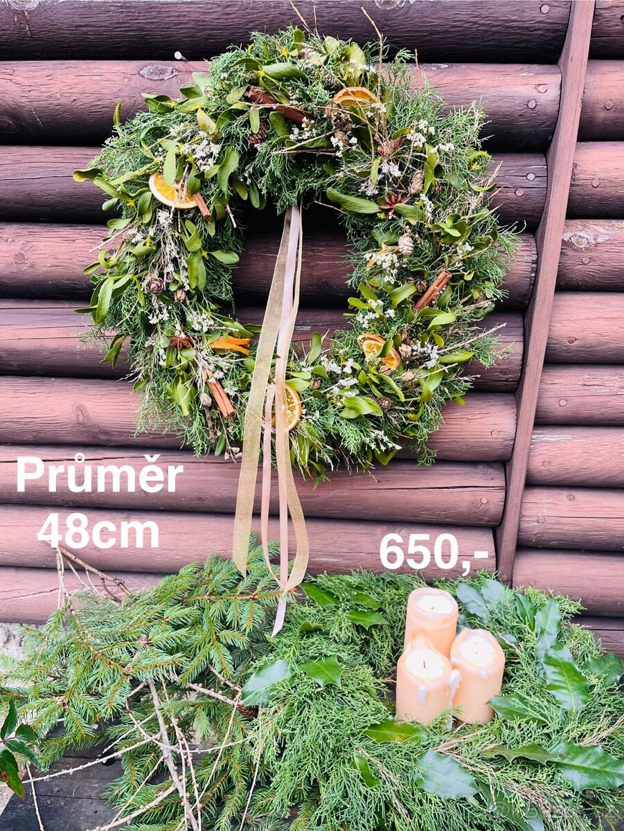 Adventní a vánoční věnce na dveře - 3