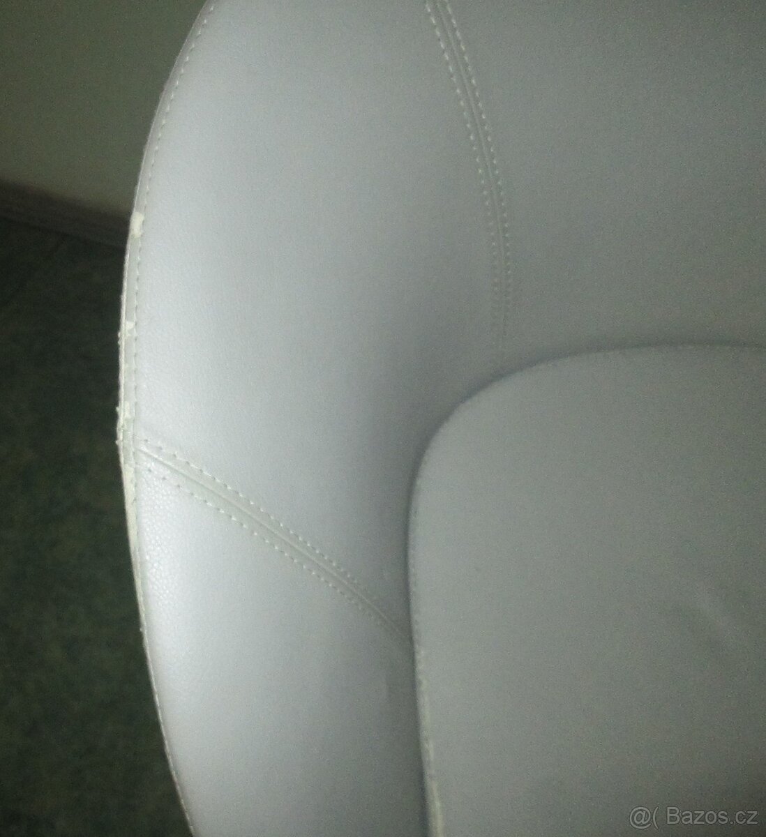 Jídelní masivní židlička do kuchyně - 3