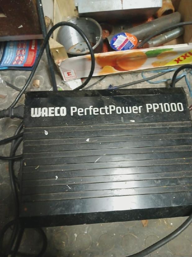 Záložní zdroj měnič napětí - 3