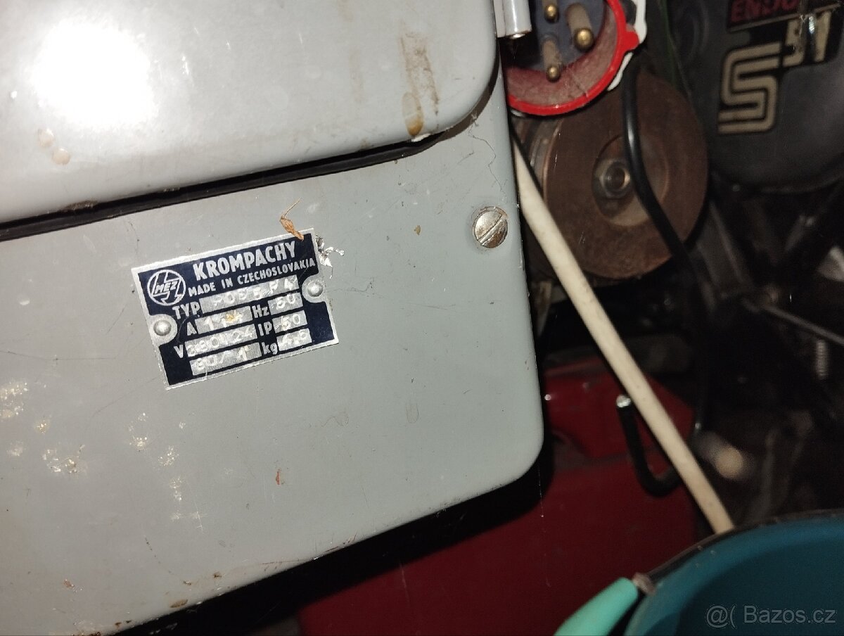 Průmyslový šicí stroj Minerva 72111-101 - 3