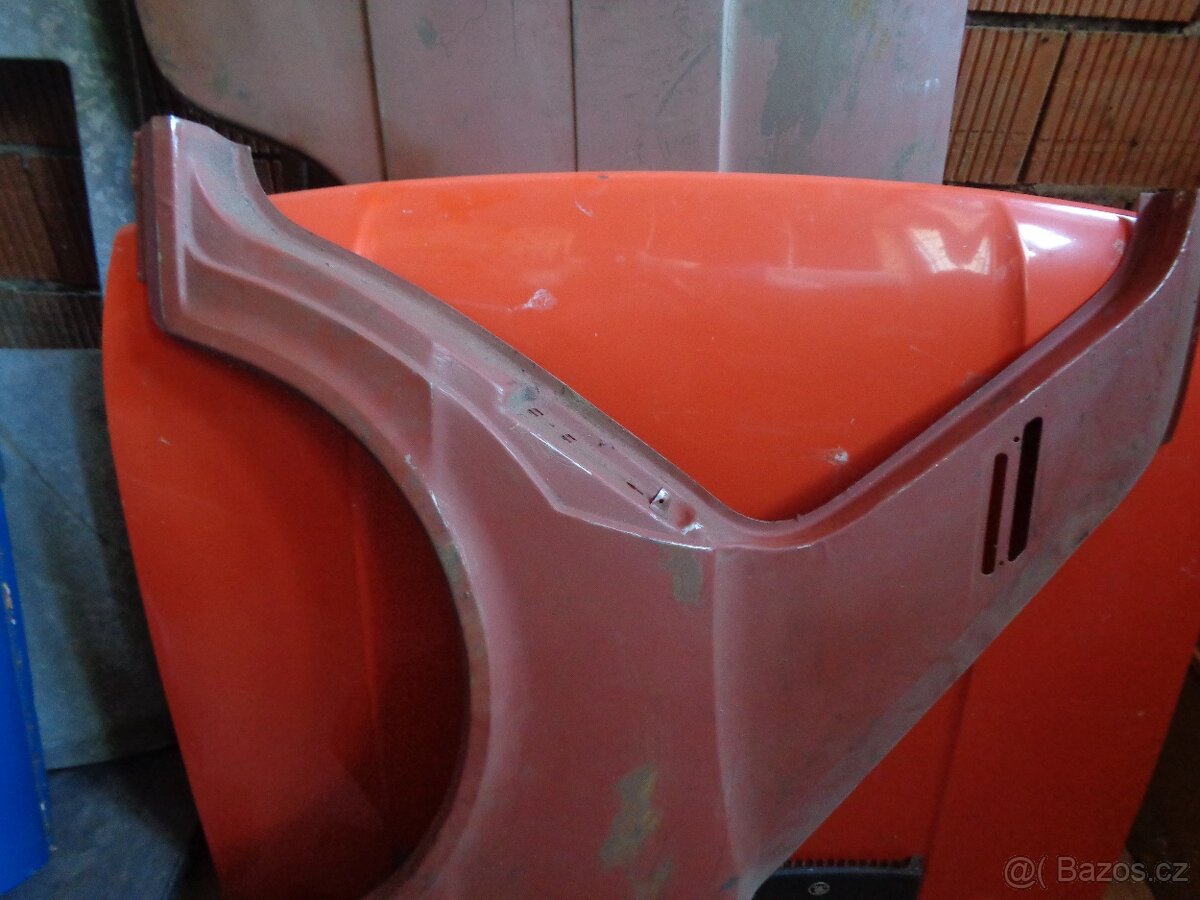 Škoda 105M 120M 130M nove zadni blatniky original L+P - 3