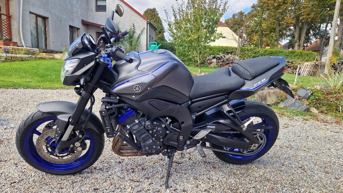 Yamaha fz8 - 3