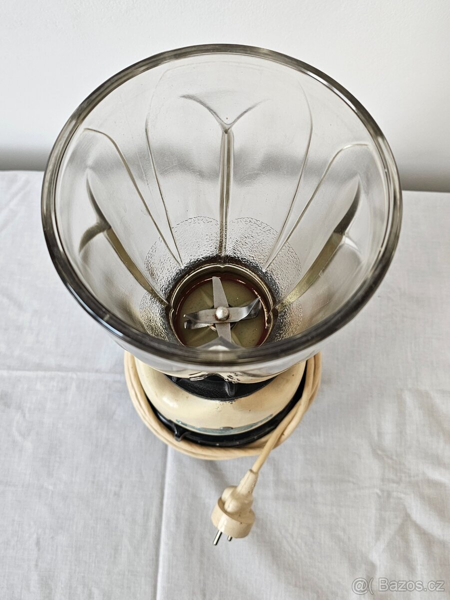 Starý retro mixér "Pragomix Special" - 3