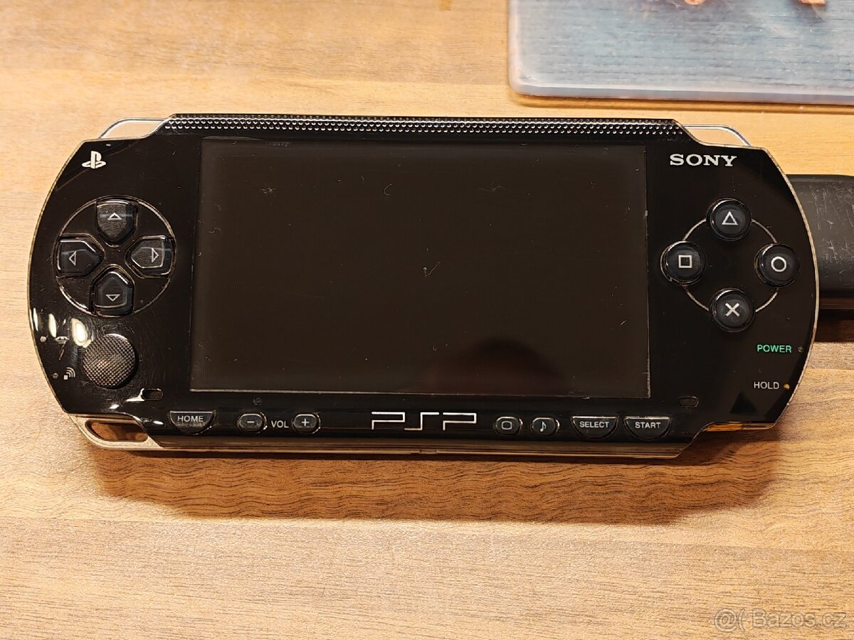 Playstation PsP 1000 černá - 3