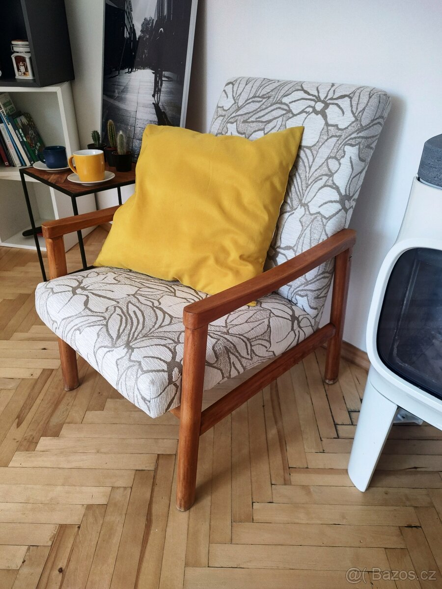 NOVÉ RETRO KŘESLO IKEA - PC 6400,- - 3