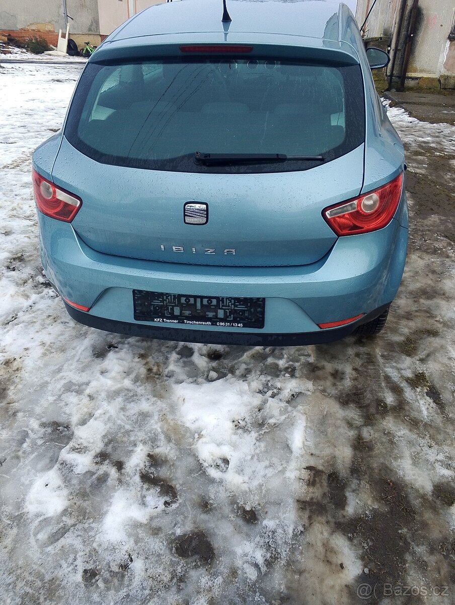 Kamarád prodává Ibizu - 3