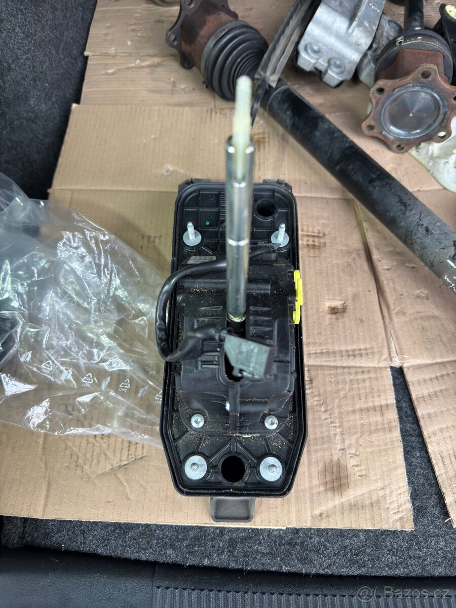 Kulisa řazení DSG Octavia 2 - 3