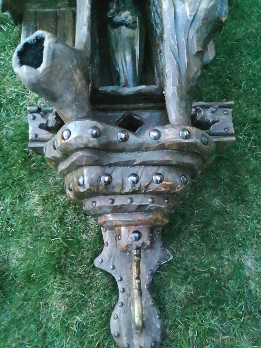 Dřevěná kaplička. - 3