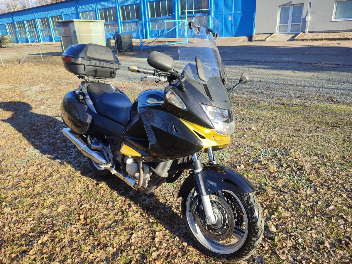 Honda NT700V Deauville ABS a kardan - 32 2xxkm - 3