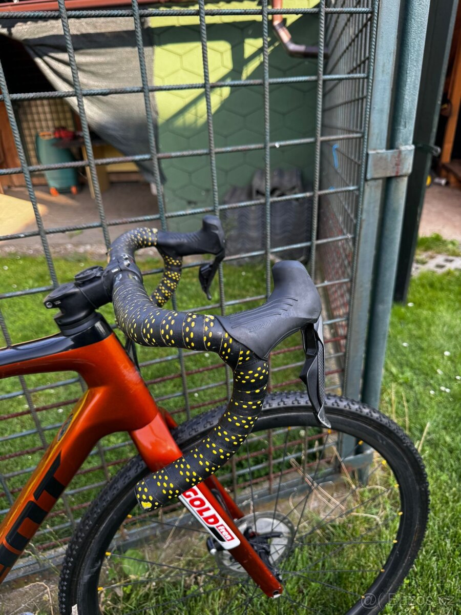 Cyklokrosové kolo Giant - 3