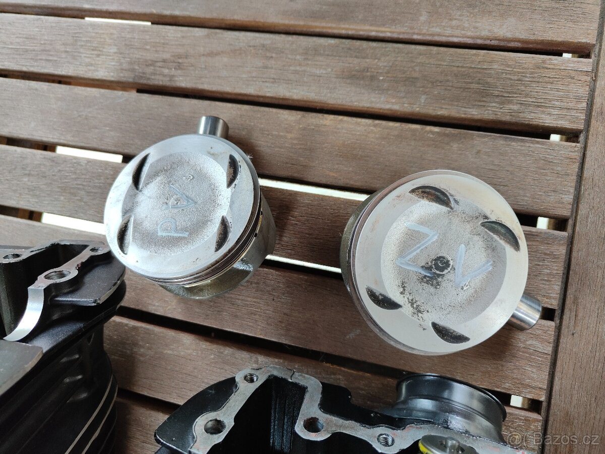 Suzuki VZ 800 Marauder - motor náhradní dily - 3