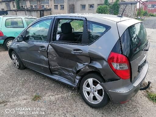 Mercedes Benz A-klasse 1,7i 2009 automat - 3