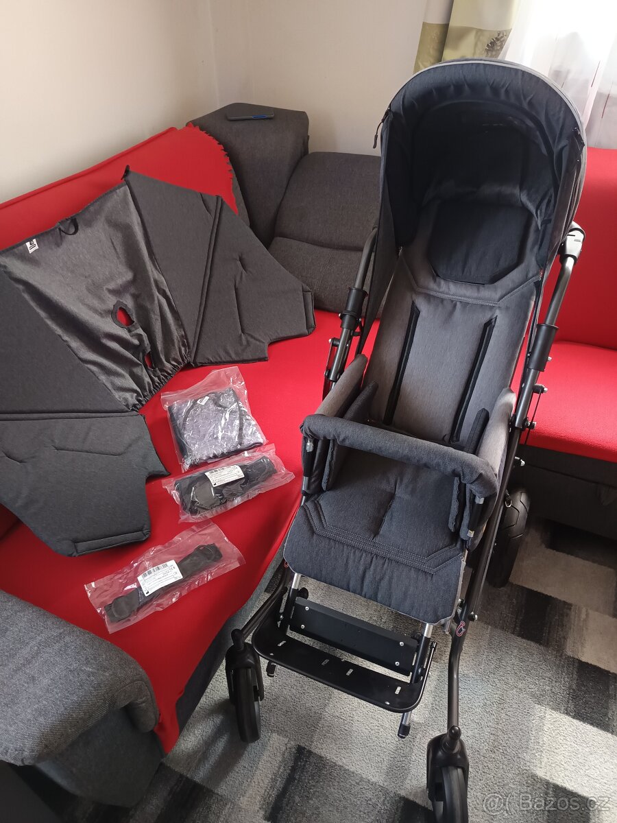 NOVÝ kočárek do 10let/40kg - 3