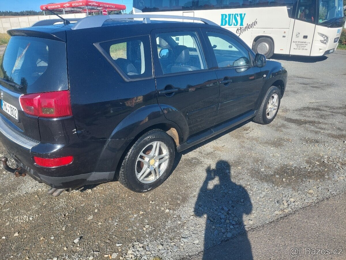 Výměna Peugeot 4007 - 3