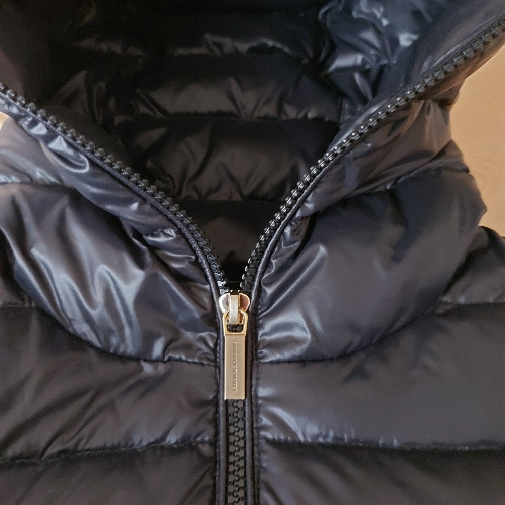 Lehká prošívaná bunda Armani - 3