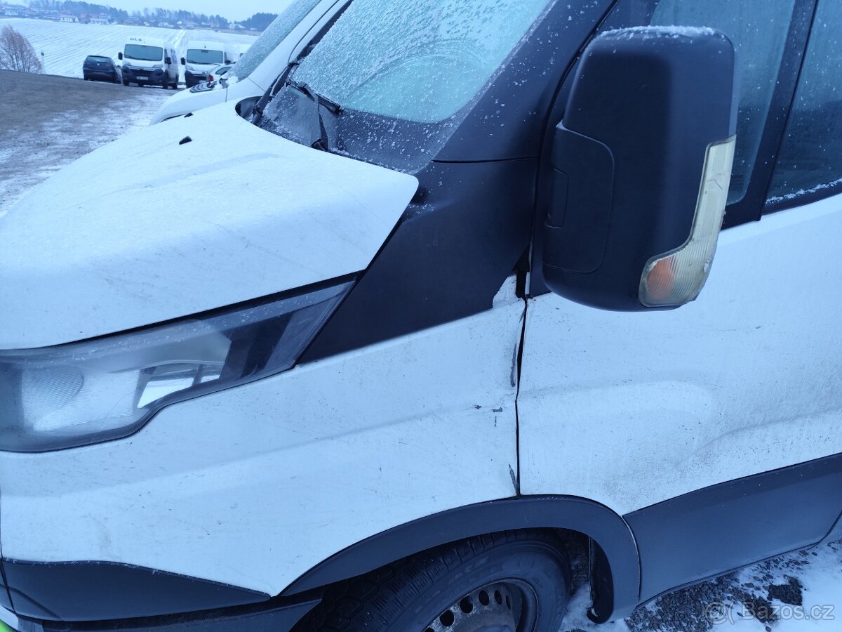 Iveco Daily 2,3jtd , rok 2019, klimatizace - 3