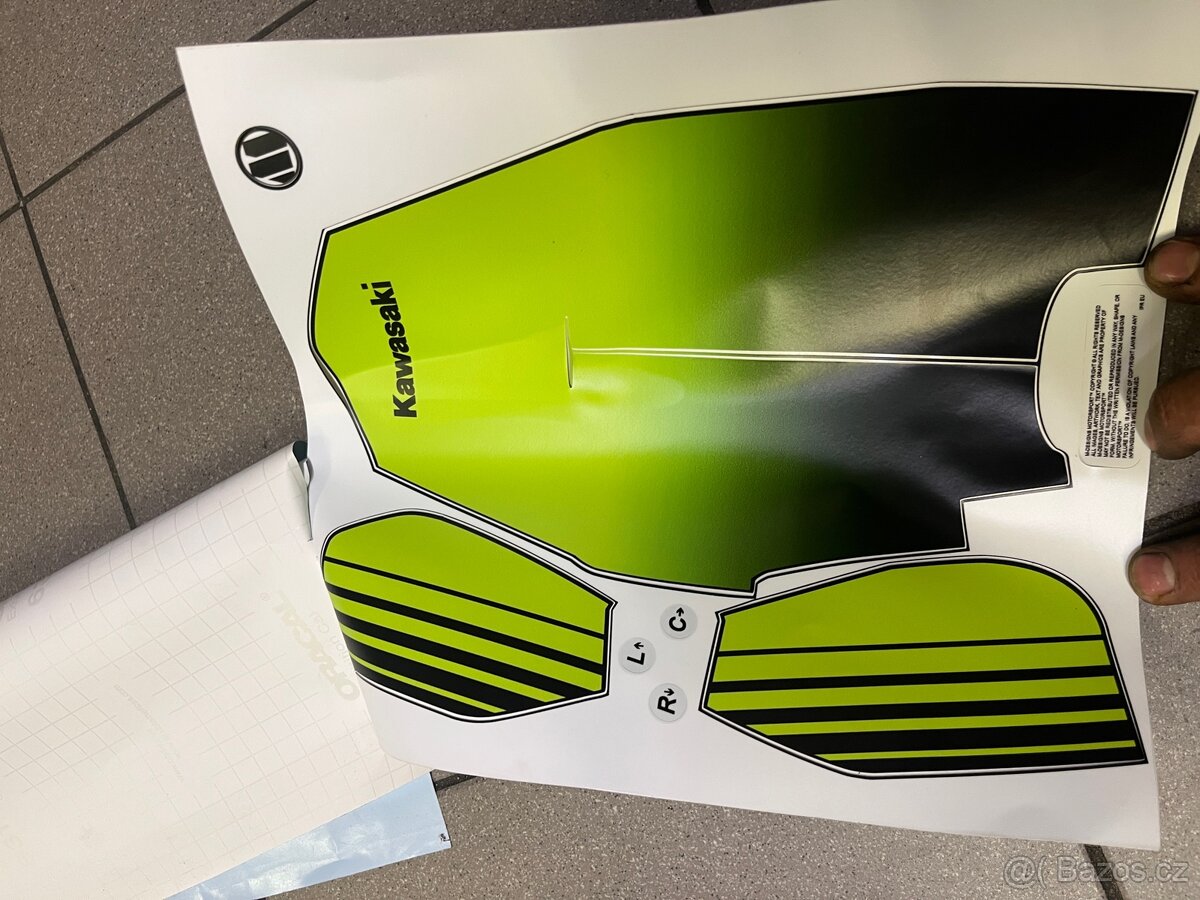 Samolepka M design Z 650 - 3