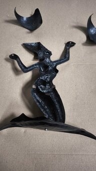 Starožitný plechový svícen - 3