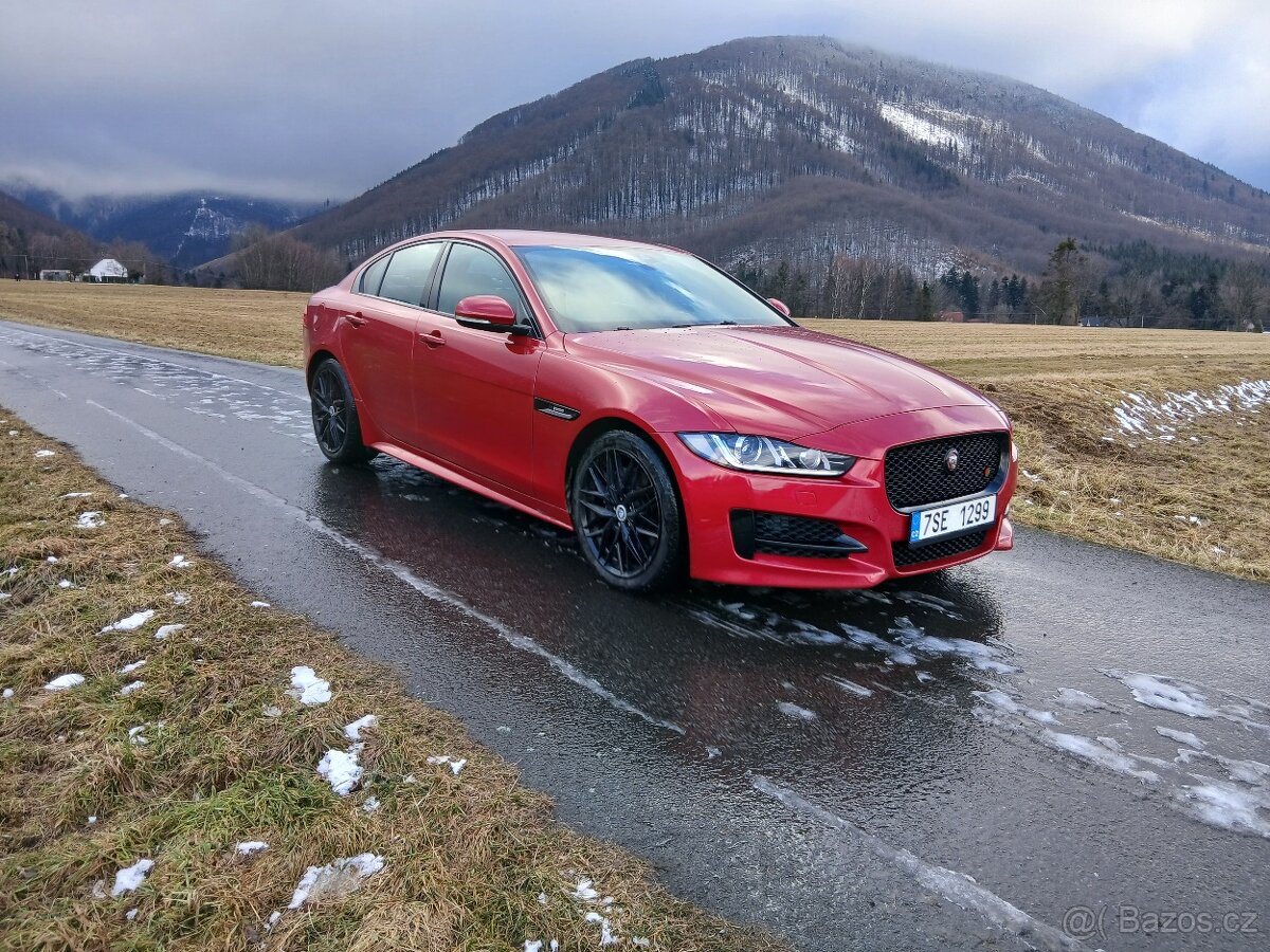 Jaguar xe 2.0d R-type - 3
