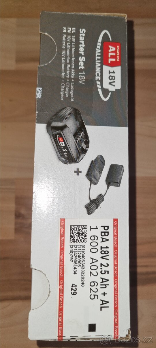 Prodám akumulátor Bosch PBA 18 V 2,5Ah a nabíječku /Gardena - 3