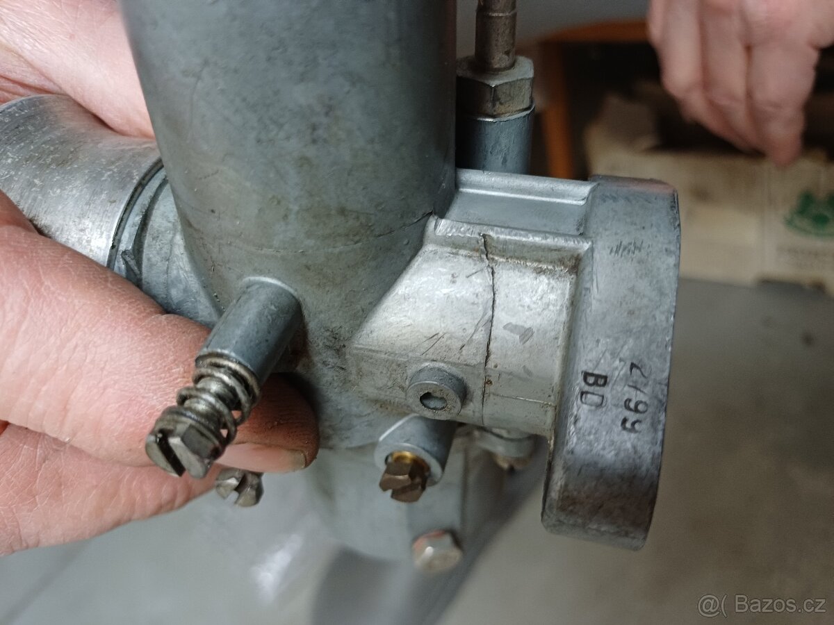 Závodní karburátor - 3