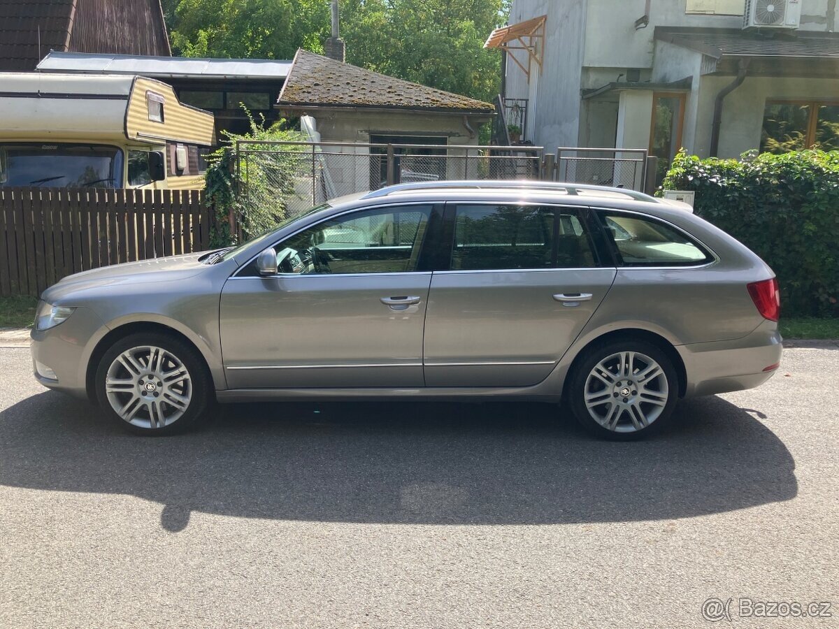 Škoda Superb, 3.6 FSI V6, Elegance, 4X4 CZ - 3