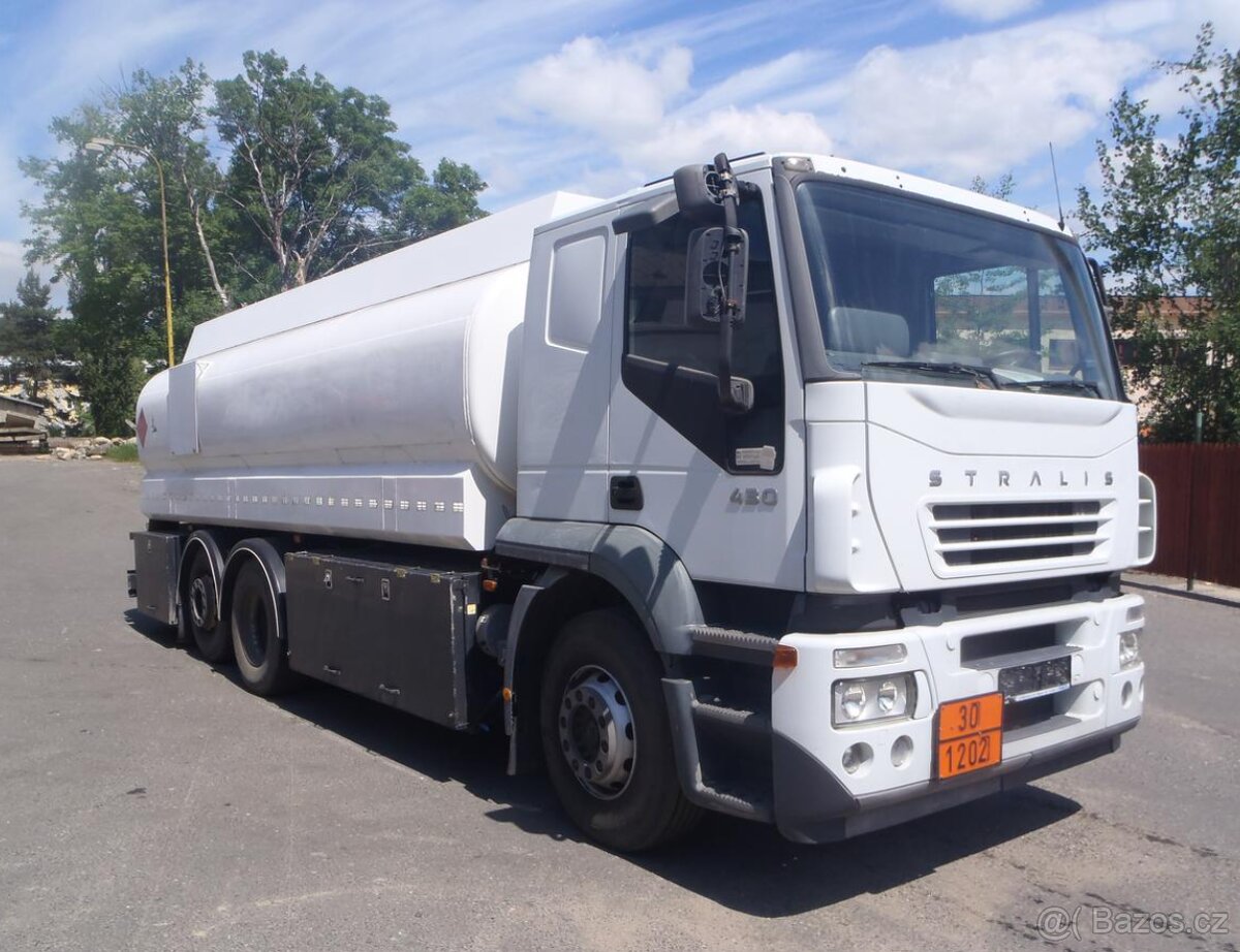 Prodám Iveco 260 cisterna PHM - 3