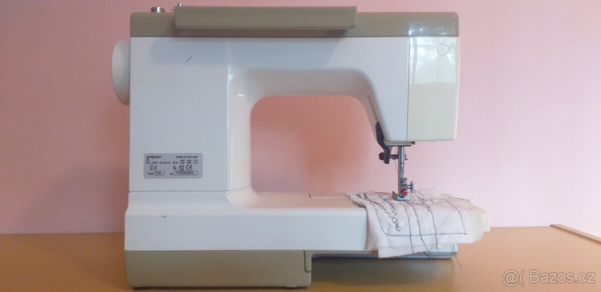 elektrický šicí stroj - 3