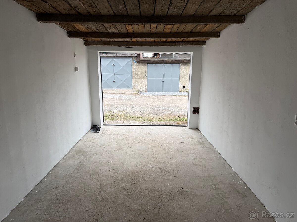 Pronájem garáže - 3